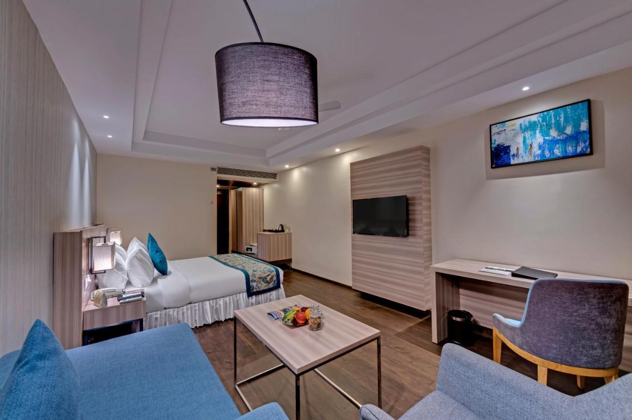 The Fern Residency Hubballi المظهر الخارجي الصورة